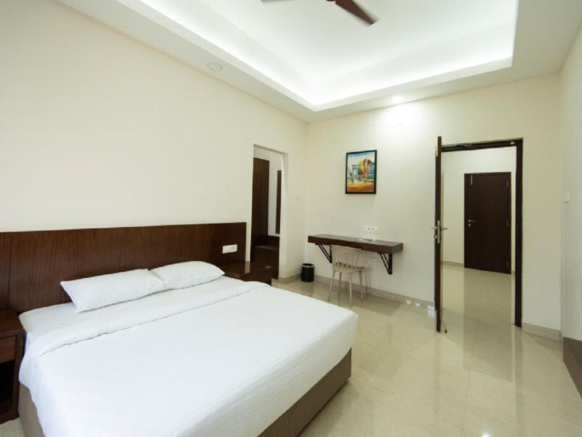 Mayfair Service Apartments Kojambuttúr Kültér fotó